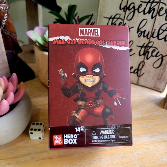 YUME Deadpool Surprise Box - Picture 9 of 10